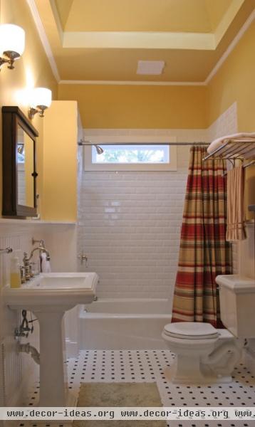 Traditional bathroom remodeling - traditional - bathroom - atlanta