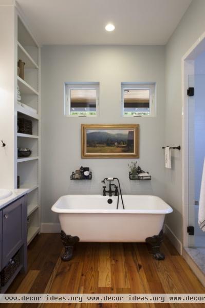 Farmhouse Bathroom - traditional - bathroom - austin