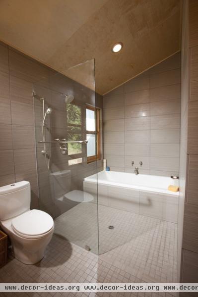 Snow Creek Residence - contemporary - bathroom - portland