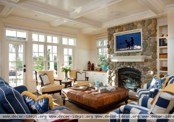 Seaside Escape - traditional - living room - san diego