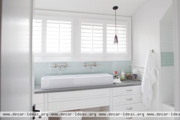 Kids' Bathroom - contemporary - bathroom - portland