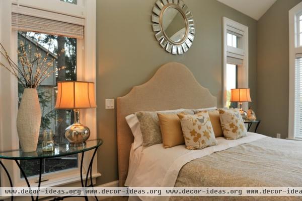 Master Bedroom staged by Synergy Staging - contemporary - bedroom - portland