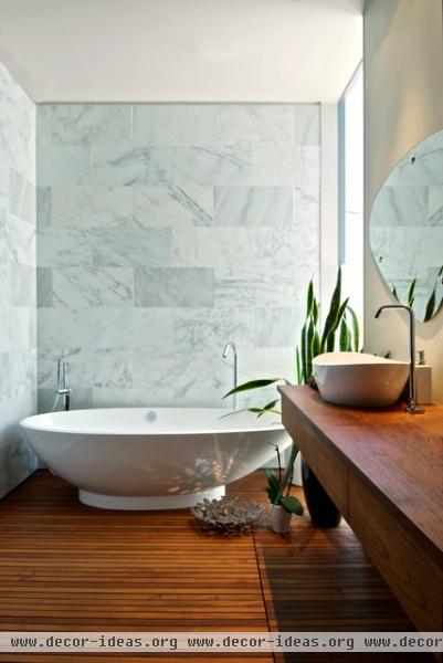 Teak Bathroom - modern - bathroom - toronto