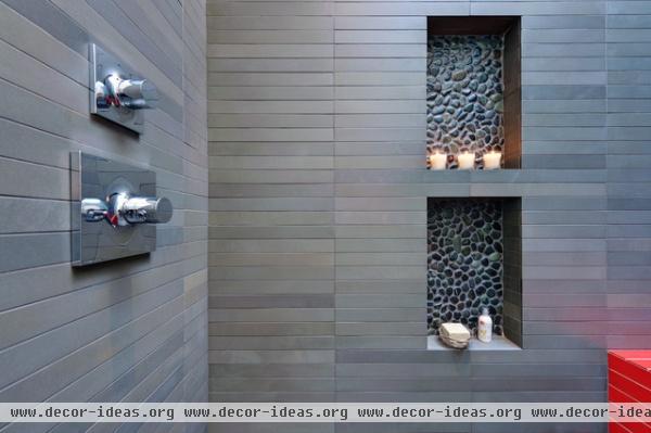 contrasting tile niches and a touch of color - modern - bathroom - san francisco