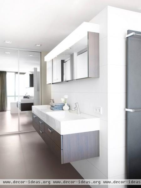 Bathroom - modern - bathroom - other metro