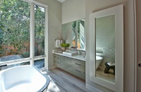 Bowman Master Bath - contemporary - bathroom - austin