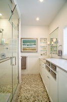 Amagansett Beach Retreat - traditional - bathroom - new york