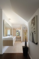 GRIFFIN ENRIGHT ARCHITECTS: Hollywood Hills Residence - modern - bathroom - los angeles