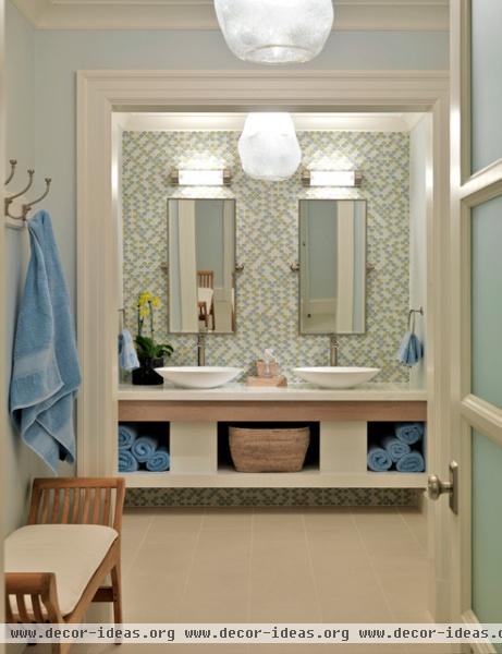 Classical Shingle - traditional - bathroom - boston