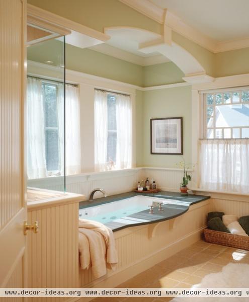 Seaside Home - traditional - bathroom - providence