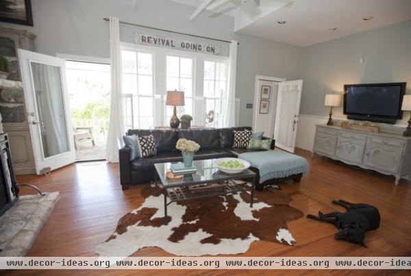 Austin Modern Farmhouse - eclectic - living room - austin