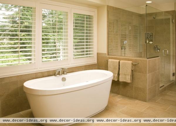 Bellevue Northwest Contemporary Master Bath - contemporary - bathroom - seattle