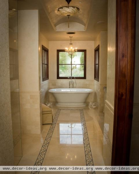 Elegant Master Bathroom - traditional - bathroom - phoenix