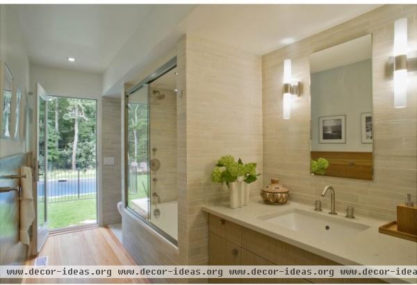 Eisner Design - contemporary - bathroom - new york