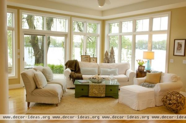 Lake Home - traditional - living room - detroit