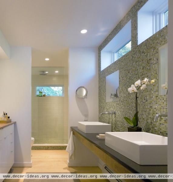 Contemporary Vermont Farm House - contemporary - bathroom - burlington