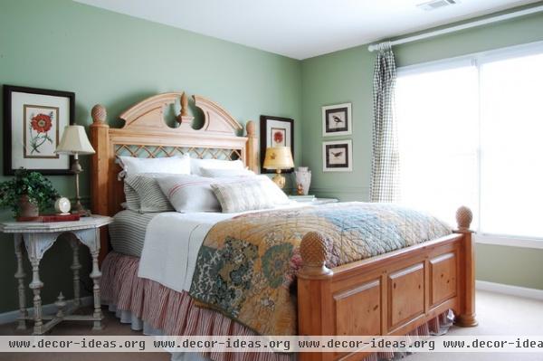 Nichol's Home - traditional - bedroom - atlanta