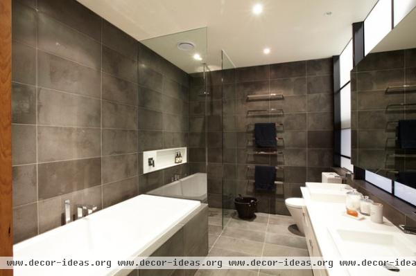 Richmond Warehouse Conversion - contemporary - bathroom - melbourne