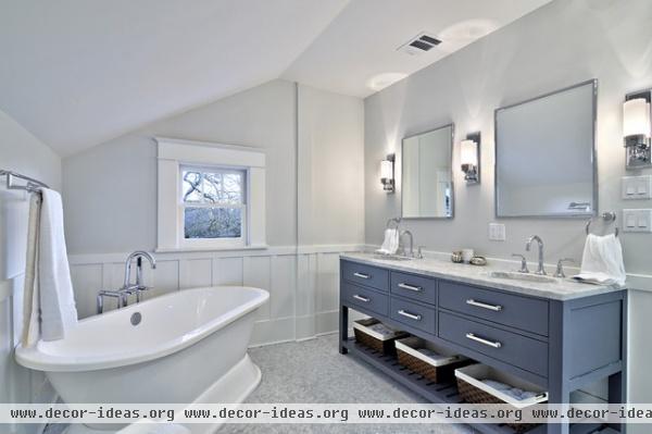 Brady House - traditional - bathroom - austin