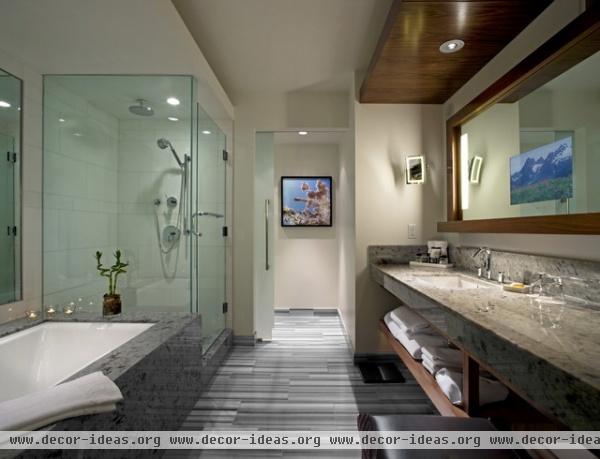 While at CHil Design Group - contemporary - bathroom - vancouver