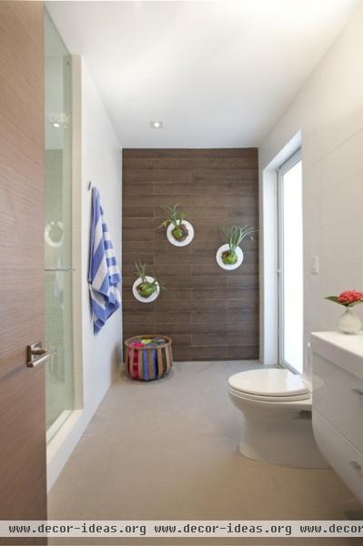 A Modern Miami Home - modern - bathroom - miami