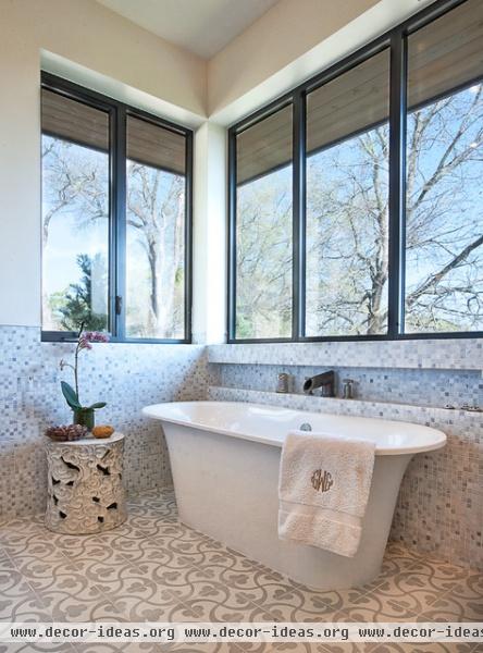 Cat Mountain Residence - modern - bathroom - austin