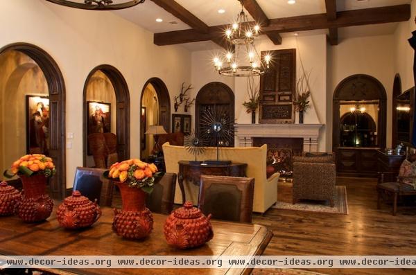 Kaleidoscope of Homes winner - mediterranean - family room - dallas