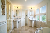 Amagansett Beach Retreat - contemporary - bathroom - new york