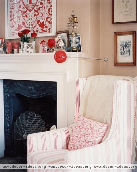 Country Traditional Living Room