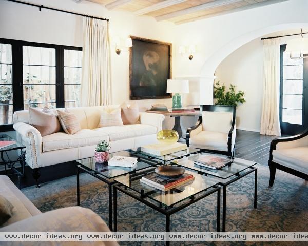 Rustic Traditional Living Room