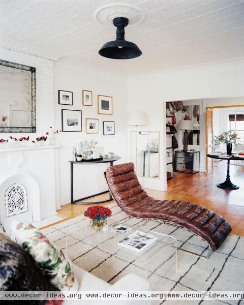 Eclectic Traditional Living Room