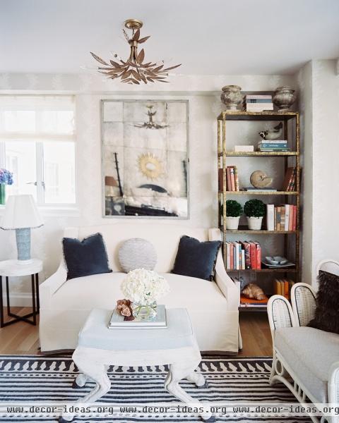 Traditional Living Room