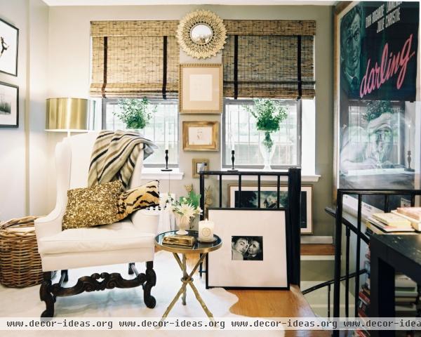 Traditional Vintage Living Room