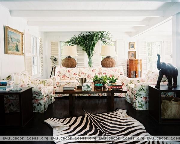 Beach Colonial Tropical Living Room