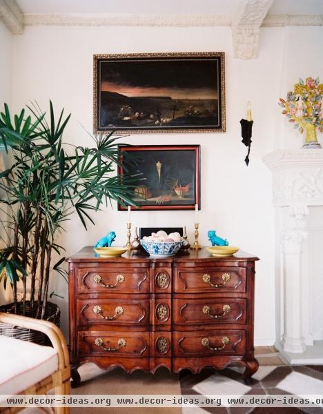 Bohemian Traditional Vintage Living Room