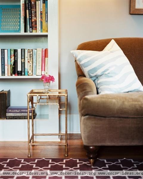 Traditional Living Room