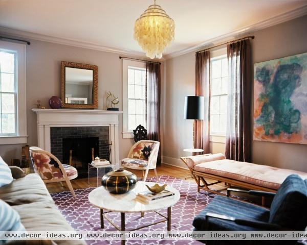 Traditional Vintage Living Room