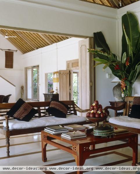 Tropical Living Room