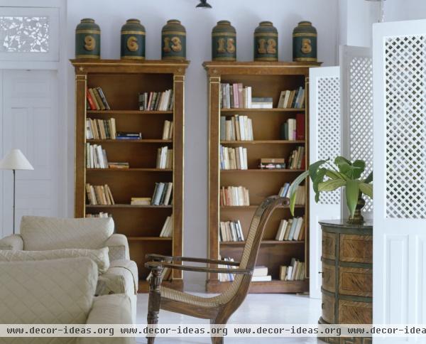 Traditional Living Room