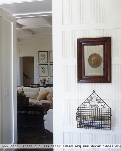 Traditional Living Room