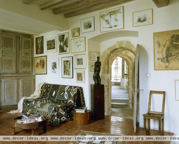 Country Mediterranean Living Room