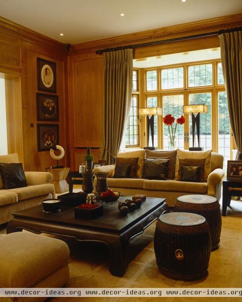 Traditional Living Room