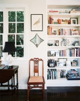 Traditional Vintage Living Room