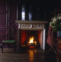 Traditional Living Room