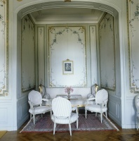 Traditional Living Room