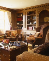 Traditional Living Room