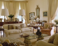 Traditional Living Room