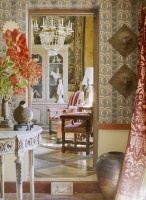 Traditional Living Room