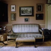 Traditional Living Room