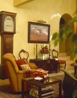 Traditional Living Room